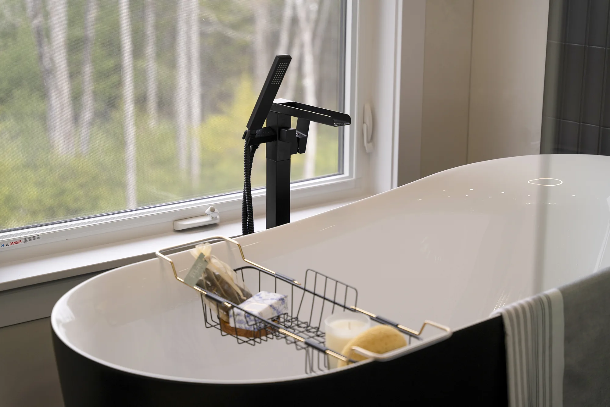 McCabe Lake Drive — Halifax interior designed by MAD Design Interiors (photo 13 of 18)